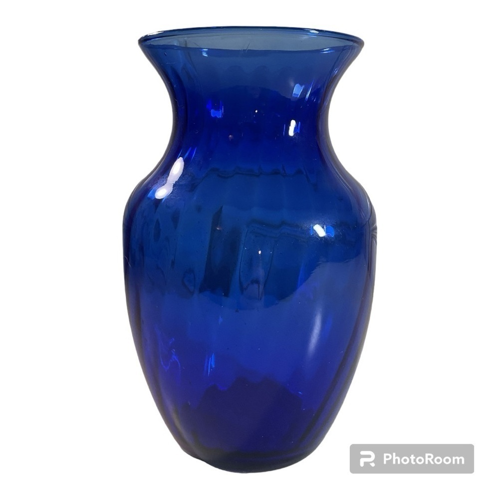 Vintage Ribbed Cobalt Blue Glass Vase Modern Coastal Home Decor
